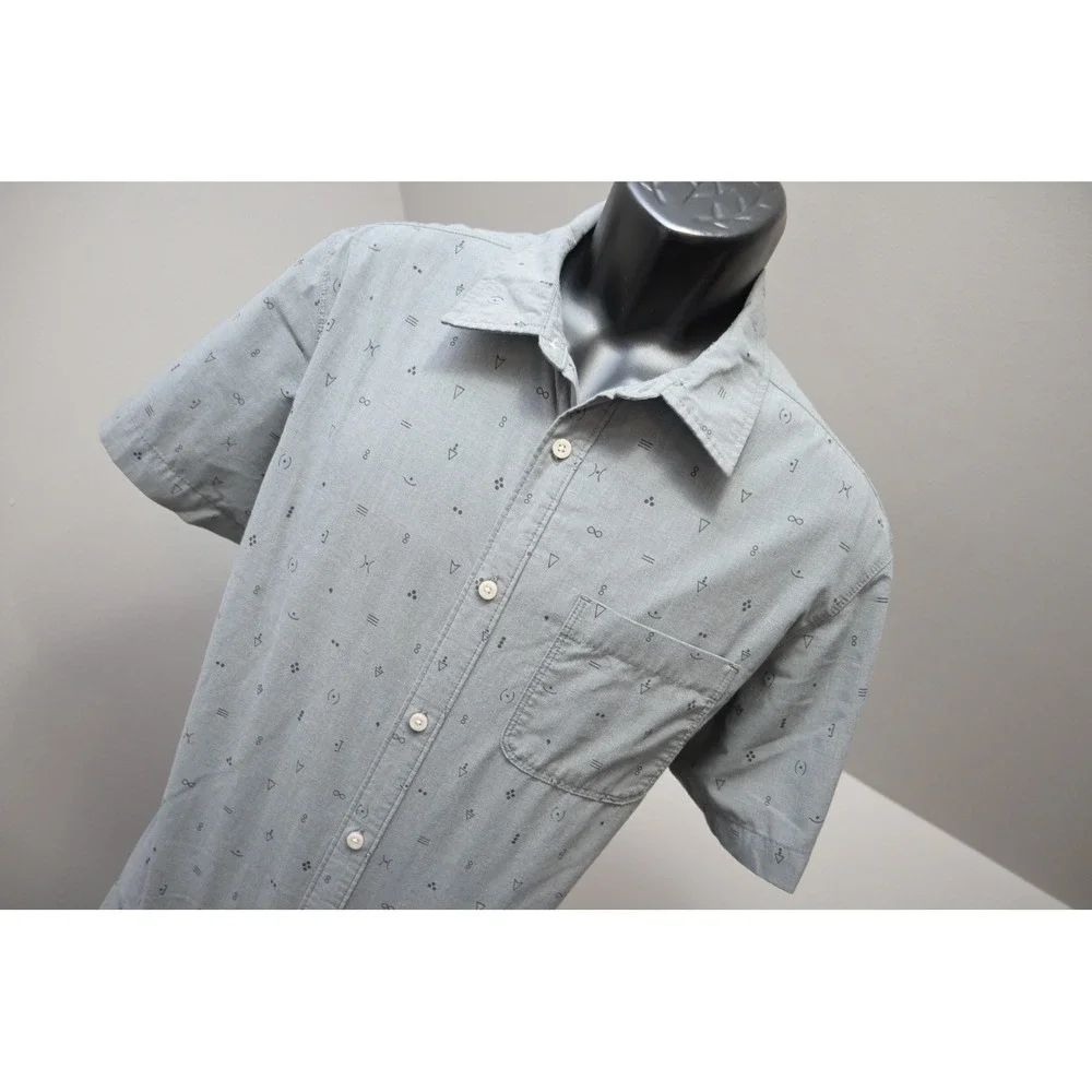 The North Face short sleeve